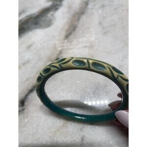 Vintage Bakelite Bangle Bracelet Green Yellow Art Deco Cut Back Design